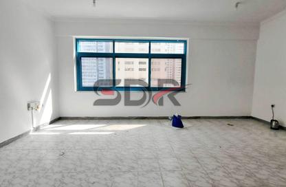 شقة - 2 - 2 للايجار في دلما ريزيدنس - شارع حمدان - أبوظبي شقة - 2 - 2 للايجار في دلما ريزيدنس - شارع حمدان - أبوظبي