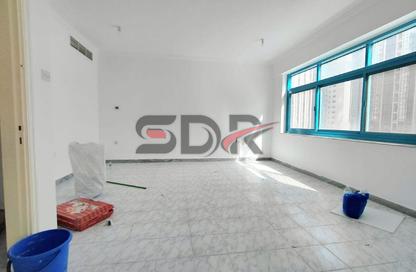 شقة - 2 - 2 للايجار في دلما ريزيدنس - شارع حمدان - أبوظبي شقة - 2 - 2 للايجار في دلما ريزيدنس - شارع حمدان - أبوظبي