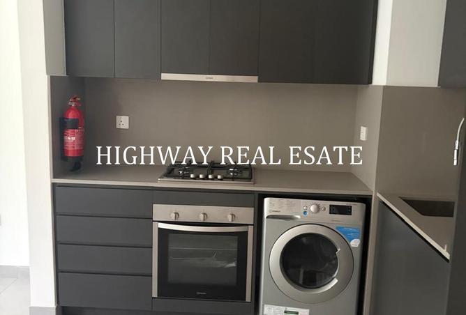 1 BR Apartment in Aljada with Water View