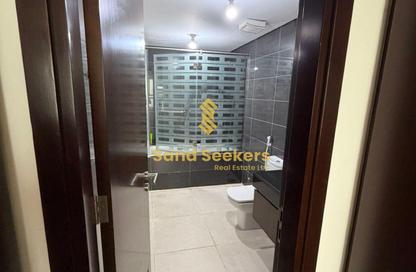 Apartment - 1 - 2 for rent in Burooj Views - Marina Square - Al Reem Island - Abu Dhabi