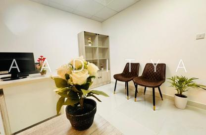 Office Space - Studio - 1 Bathroom for rent in Silver Home Building - Hor Al Anz - Deira - Dubai