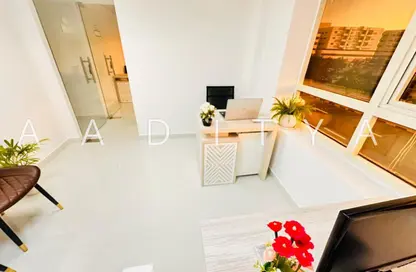 Office Space - 1 Bedroom - 1 Bathroom for rent in Silver Home Building - Hor Al Anz - Deira - Dubai