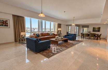 Apartment - 3 - 5 for sale in Marina Residences 1 - Marina Residences - Palm Jumeirah - Dubai