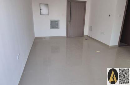 Apartment - 1 Bedroom - 2 Bathrooms for rent in Al Jurf Industrial 3 - Al Jurf Industrial - Ajman