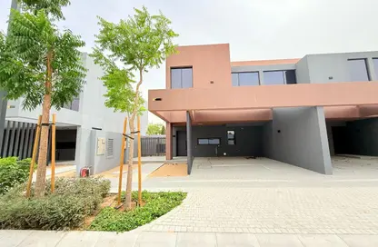 Townhouse - 3 Bedrooms - 4 Bathrooms for rent in Robinia - Masaar - Tilal City - Sharjah