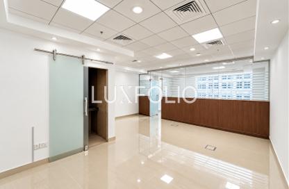 Office Space - Studio for rent in The Burlington - Business Bay - Dubai