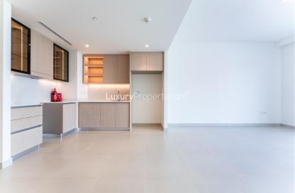Apartment - 2 Bedrooms - 2 Bathrooms for sale in Golf Heights - The Views - Dubai Apartment - 2 Bedrooms - 2 Bathrooms for sale in Golf Heights - The Views - Dubai