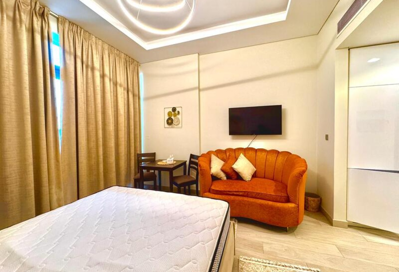 Ready to Move | Burj Khalifa View | Prime Location gallery image