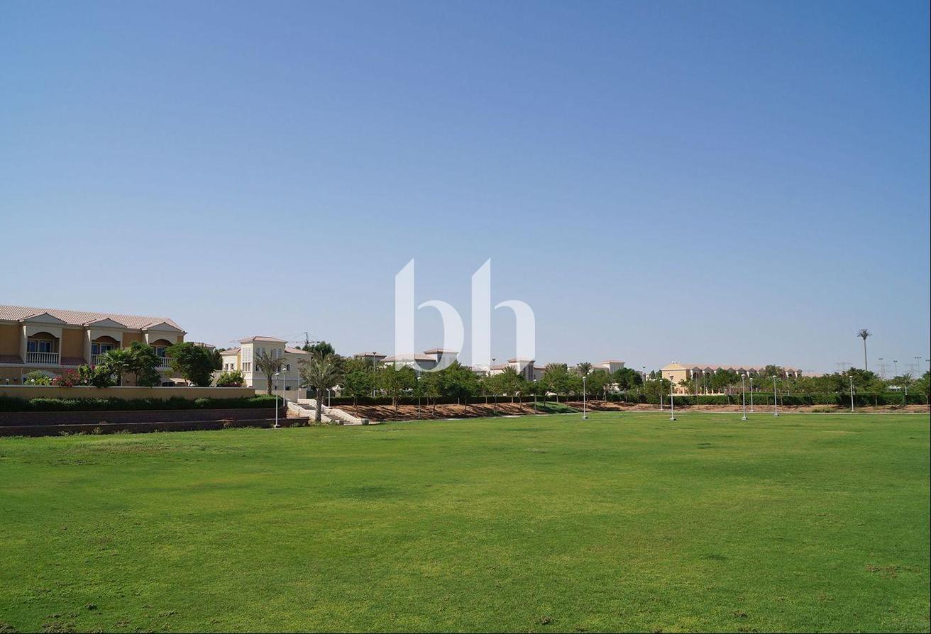 Kitchen Furnished | Balcony | 12 Cheques Option photo 11