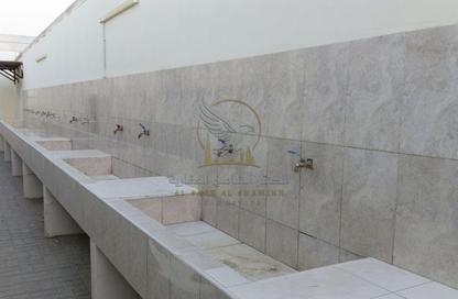 Labor Camp - Studio - 7+ for rent in Al Sajaa S - Al Sajaa - Sharjah