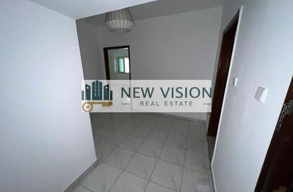 Apartment - 1 Bedroom - 2 Bathrooms for rent in Salam Tower - Al Majaz 1 - Al Majaz - Sharjah