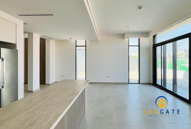 2Of0qxYGHpY - صورة العقار 3