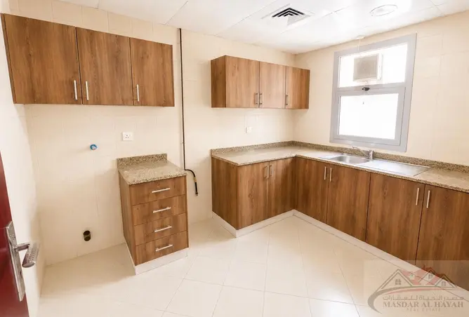 160551161 - Property Image 3