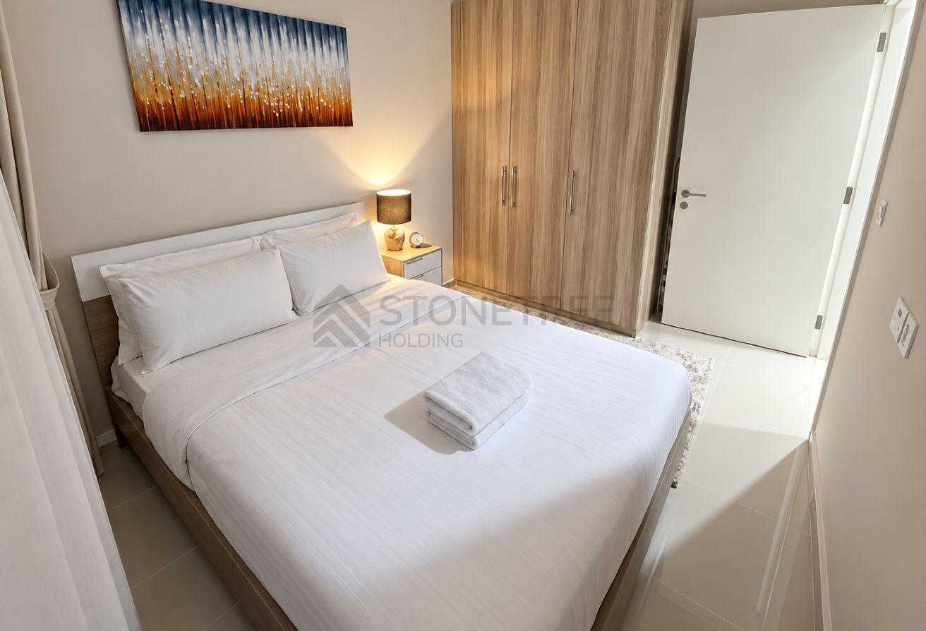 12 CHEQUES | Golf Vita A | Furnished photo 8