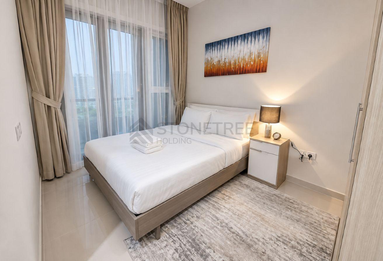 12 CHEQUES | Golf Vita A | Furnished photo 6