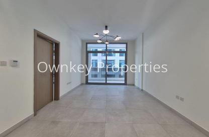 Apartment - 1 Bedroom - 2 Bathrooms for rent in Al Nasr Central Building - Oud Metha - Bur Dubai - Dubai