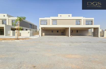 Villa - 4 Bedrooms - 5 Bathrooms for sale in South Bay 1 - South Bay - Residential District - Dubai South (Dubai World Central) - Dubai