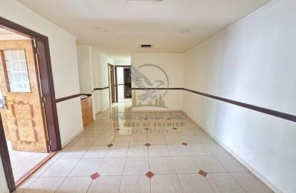 Apartment - 3 - 2 for rent in Al Majaz 2 - Al Majaz - Sharjah Apartment - 3 - 2 for rent in Al Majaz 2 - Al Majaz - Sharjah