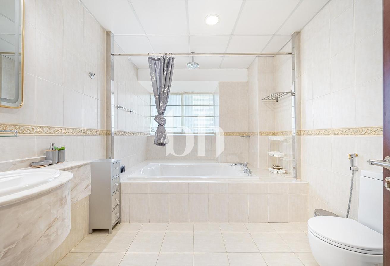 Upgraded | Full Sea View | Penthouse photo 14
