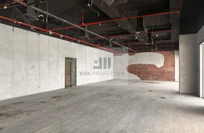 Warehouse - Studio - 2 Bathrooms for rent in Julphar Commercial Tower - Julphar Towers - Al Nakheel - Ras Al Khaimah