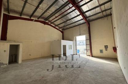 Warehouse - Studio - 1 for rent in Al Sajaa Industrial - Al Sajaa - Sharjah