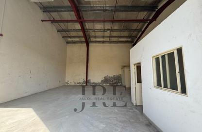 Warehouse - Studio - 1 for rent in Al Sajaa Industrial - Al Sajaa - Sharjah