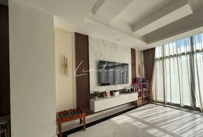 165491304 - Property Image 2