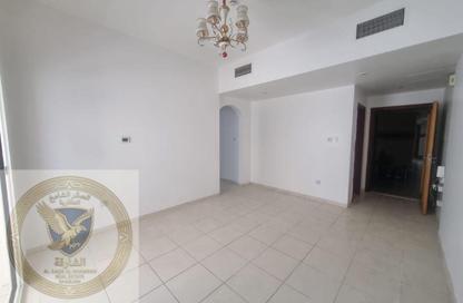Apartment - 1 Bedroom - 2 Bathrooms for rent in Al Majaz 3 - Al Majaz - Sharjah Apartment - 1 Bedroom - 2 Bathrooms for rent in Al Majaz 3 - Al Majaz - Sharjah