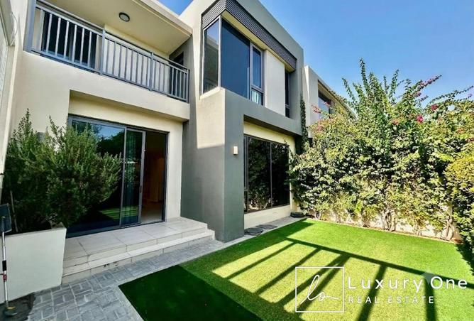Vacant Now | Landscaped Garden | Maple