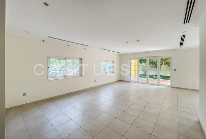 156004051 - Property Image 3