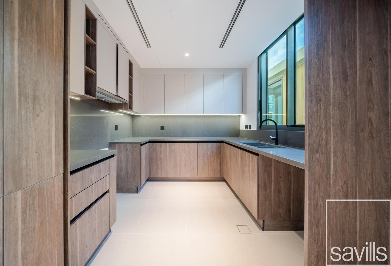 Well Located | Closed Kitchen | Vacant Soon photo 4