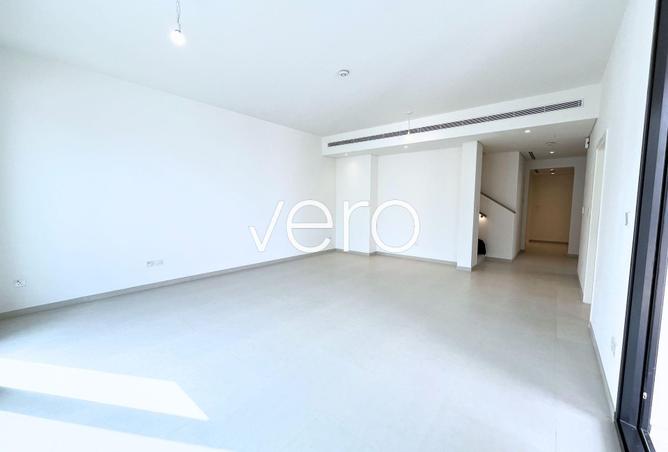 101256419 - Property Image 2