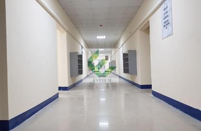 Labor Camp - Studio - 7+ for rent in M-33 - Mussafah Industrial Area - Mussafah - Abu Dhabi