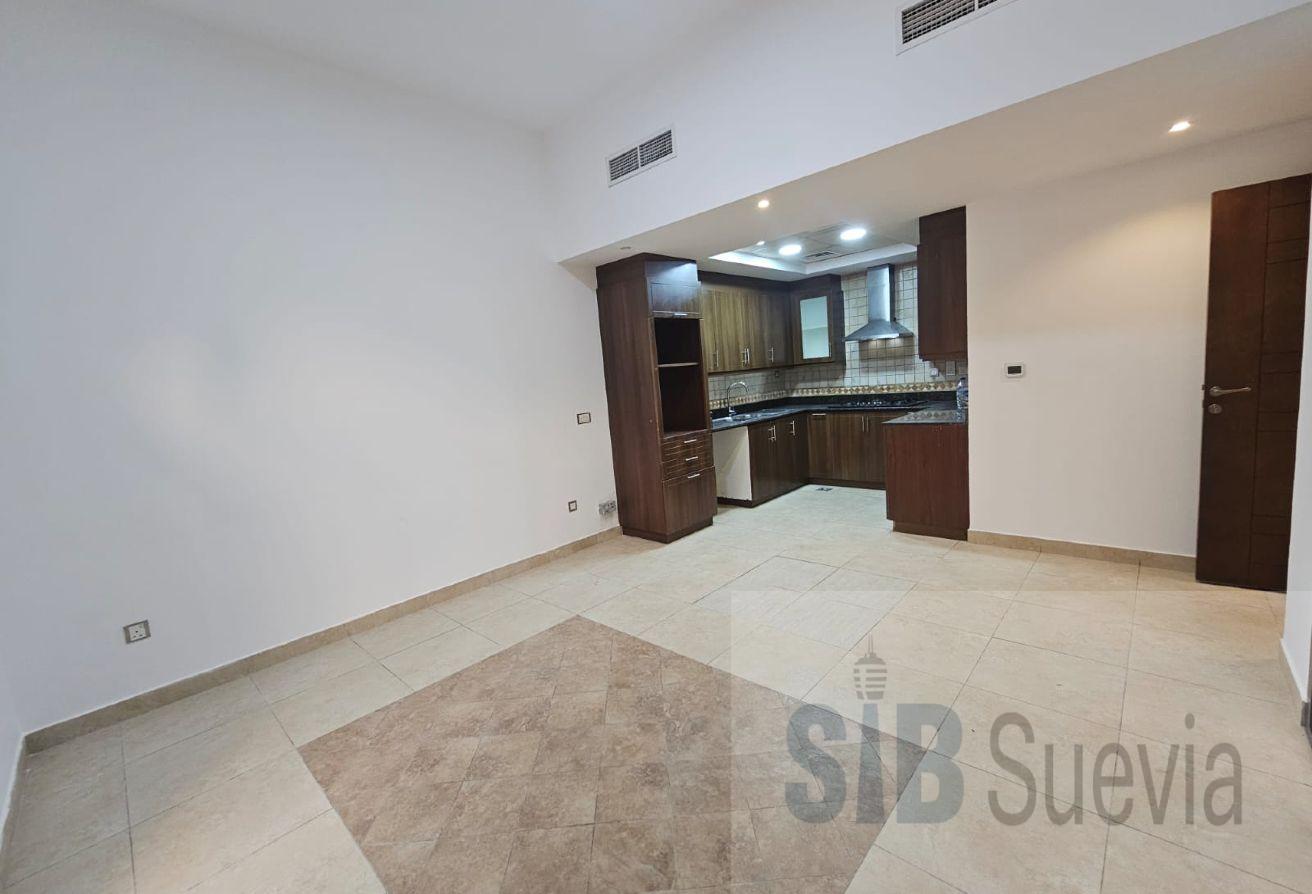 Bright & Spacious | 4 Bed + Maid | Prime Location photo 5