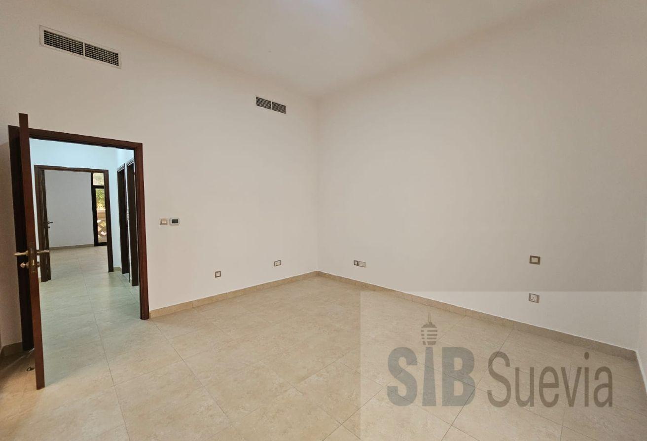 Bright & Spacious | 4 Bed + Maid | Prime Location photo 9