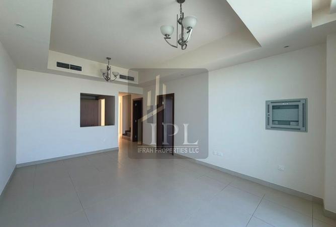 132048649 - Property Main Image