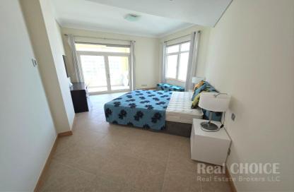 Apartment - 2 Bedrooms - 4 Bathrooms for rent in Al Das - Shoreline Apartments - Palm Jumeirah - Dubai
