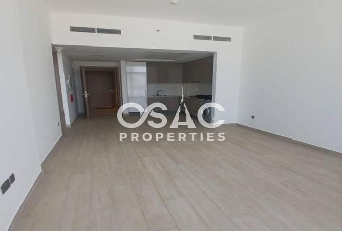 100409370 - Property Main Image