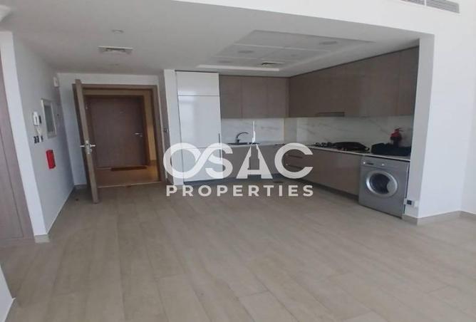 100409370 - Property Image 3