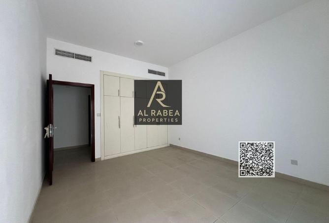 76992708 - Property Main Image