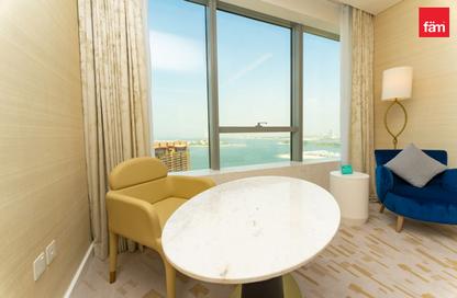 Apartment - Studio - 1 for rent in The Palm Tower - Palm Jumeirah - Dubai Apartment - Studio - 1 for rent in The Palm Tower - Palm Jumeirah - Dubai