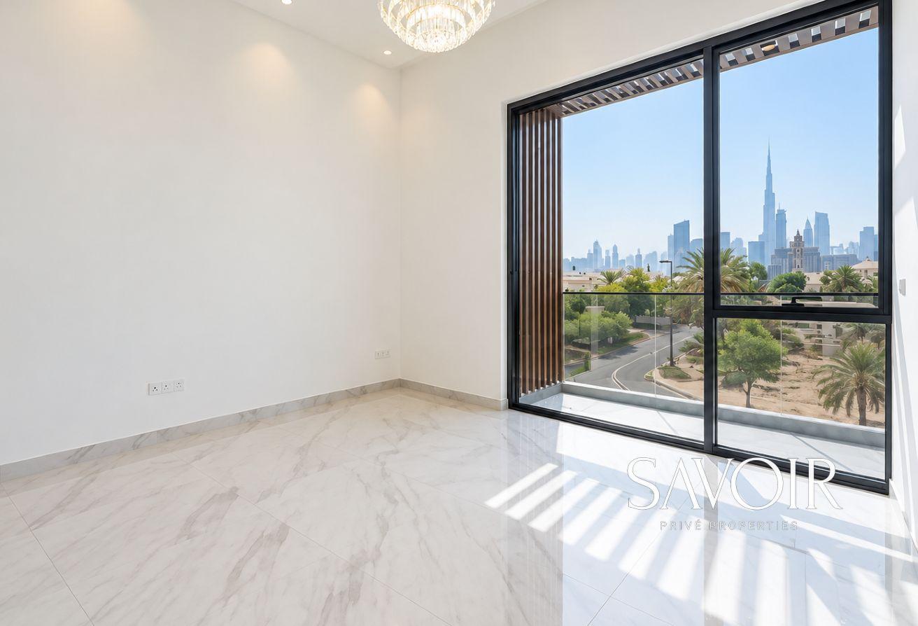 New Luxury Villa | Burj Khalifa View | Vacant photo 10