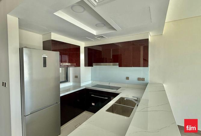 78201023 - Property Image 3