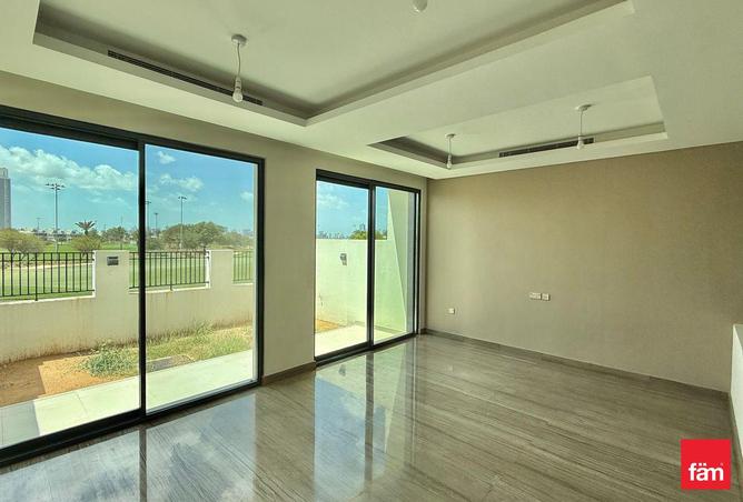 78201023 - Property Image 2