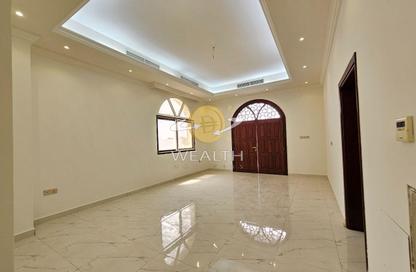 Villa - 5 - 7 for rent in Hoshi 1 - Hoshi - Al Badie - Sharjah Villa - 5 - 7 for rent in Hoshi 1 - Hoshi - Al Badie - Sharjah