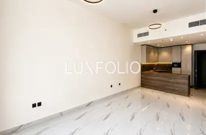 Apartment - 1 Bedroom - 2 Bathrooms for rent in Royal Regency - Business Bay - Dubai