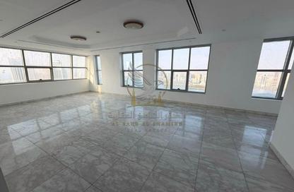 Apartment - 3 - 5 for rent in Al Majaz 3 - Al Majaz - Sharjah