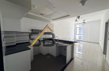 Apartment - 1 - 1 for rent in Central 1 Dubai 6 - Jumeirah Garden City - Al Satwa - Dubai