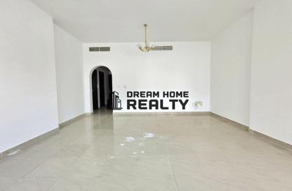 Apartment - 1 Bedroom - 2 Bathrooms for rent in City Gate Tower - Al Taawun - Sharjah