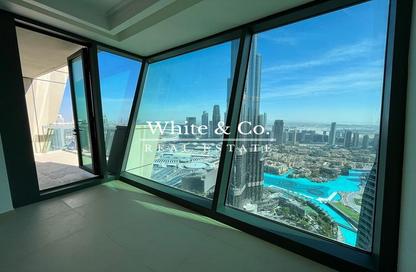 Apartment - 3 Bedrooms - 3 Bathrooms for sale in Burj Vista Tower 1 - Burj Vista - Downtown Dubai - Dubai